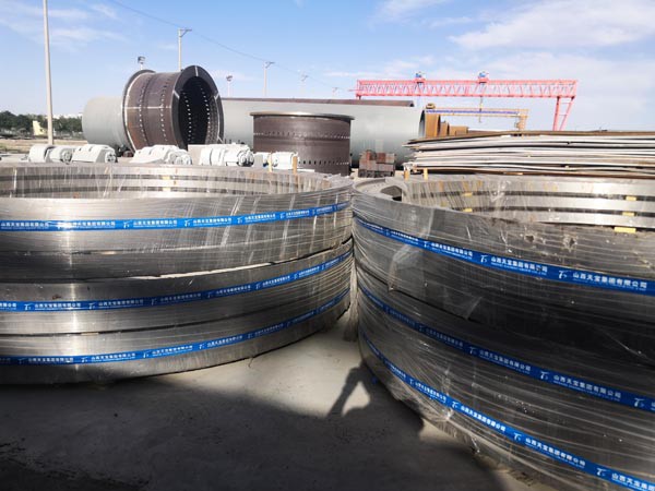 海原尖尖山、北山梁項目生產提速