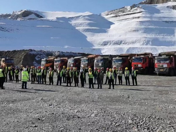 【“三抓三促”行動(dòng)進(jìn)行時(shí)】  甘肅建投路橋公司深入開(kāi)展“三抓三促”，積極行動(dòng)創(chuàng)效蓄能