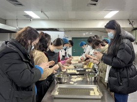 冬至餃子香，情深意更濃——新能源公司開(kāi)展冬至包餃子活動(dòng)